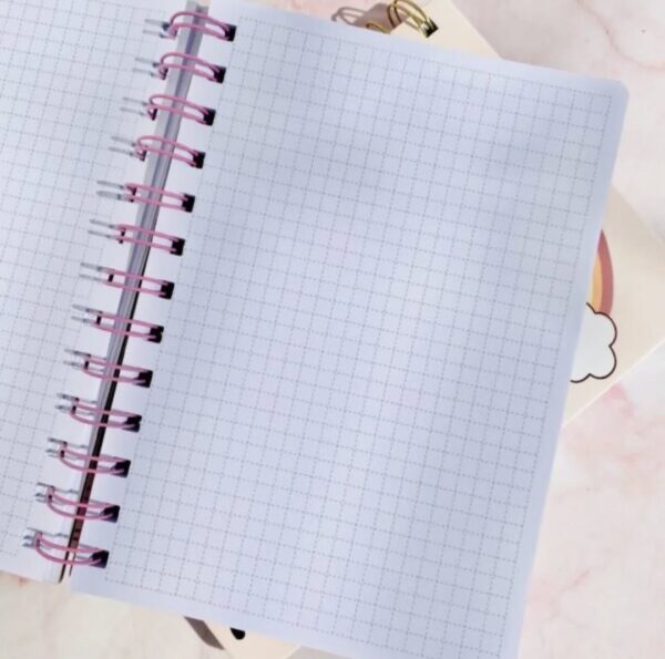 Cuaderno hoja rayada - Imagen 3