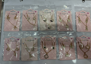 Collar con aros