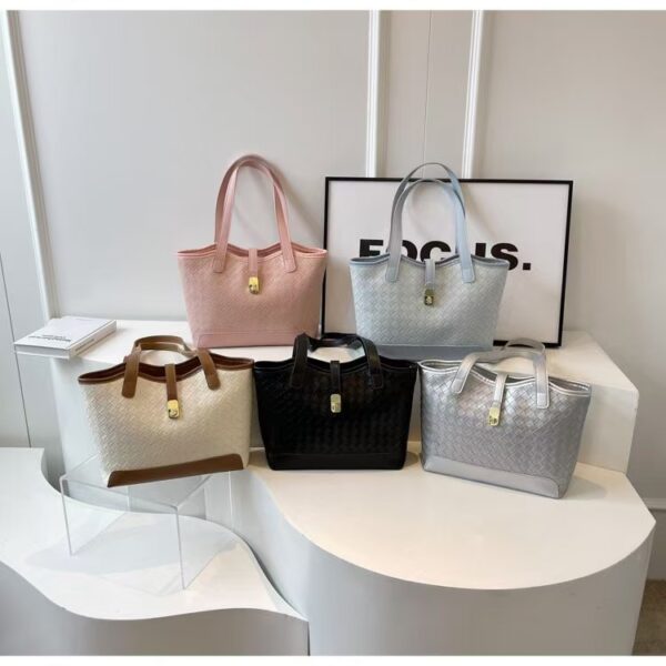 Cartera con dorado - Imagen 2