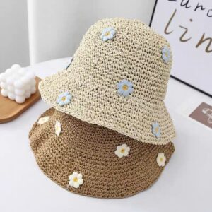 Sombrero de mujer con flores